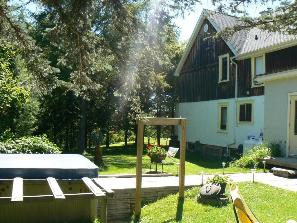 Auberge De La Tour Et Spa マゴグ エクステリア 写真